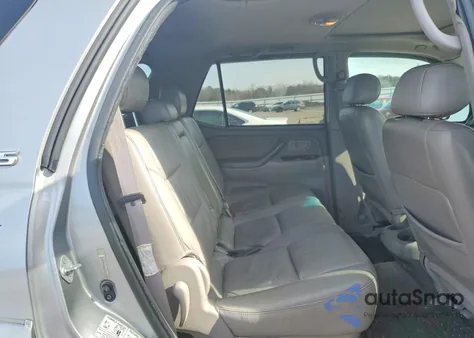 2001 Toyota Sequoia Sr5 z USA, uszkodzony, nr VIN 5TDBT44A61S015949